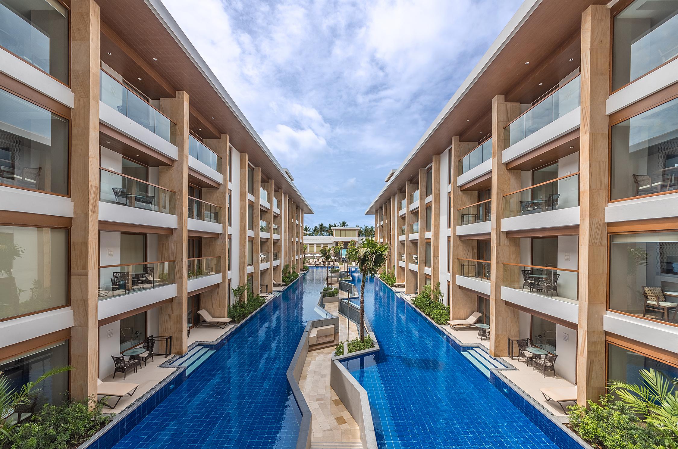 Henann Crystal Sands Resort